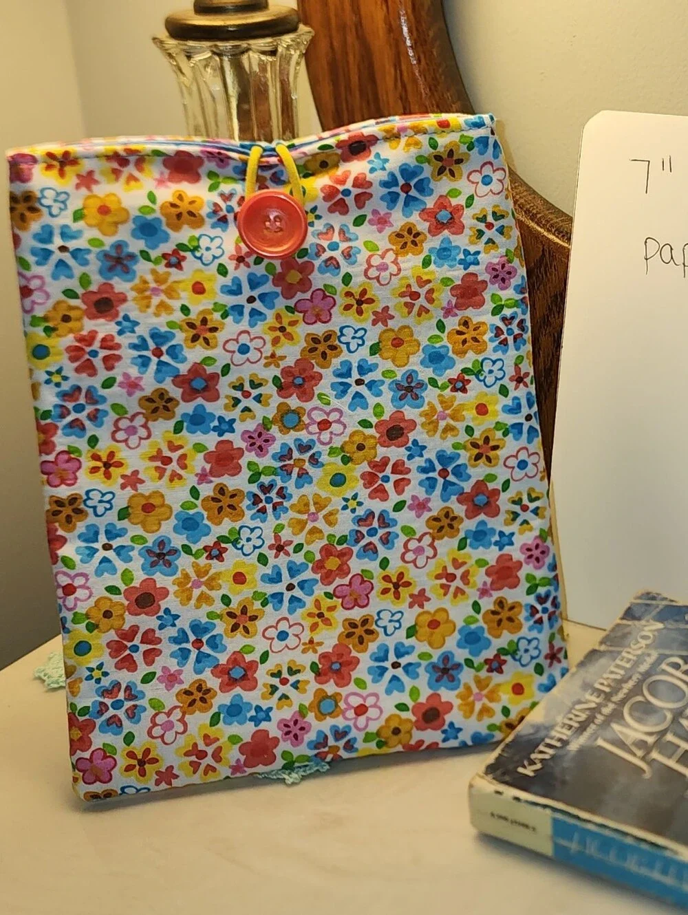 Floral Kindle Sleeve with Button Closure